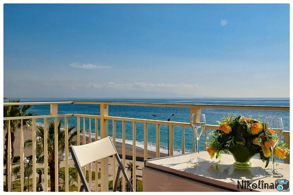 Baia Blu Apartment Mazzeo