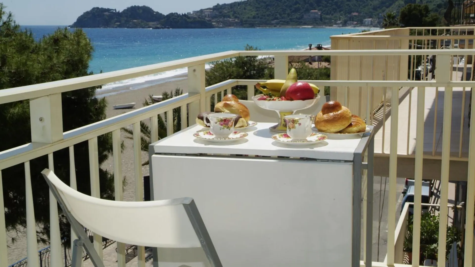 Baia Blu Apartment Mazzeo